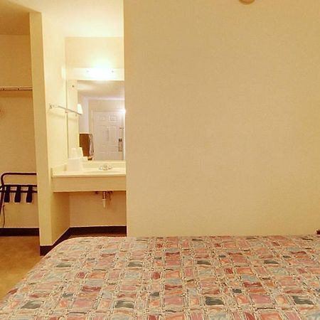 Americas Best Value Inn And Suites Carbondale Luaran gambar